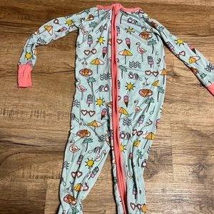Little sleepies beach day pajamas 18-24 months